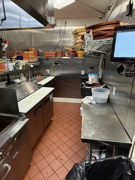 More Photos Of 8750 Georgia Ave, Silver Spring Apartments For Lease