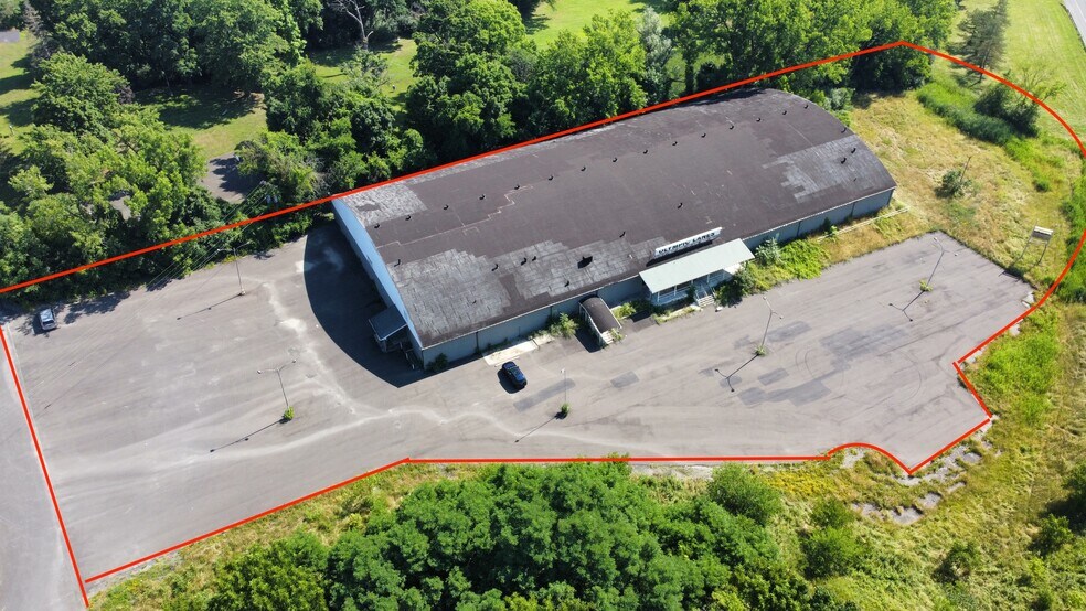 More Photos Of 5 Elmwood Rd, Menands General Retail For Sale