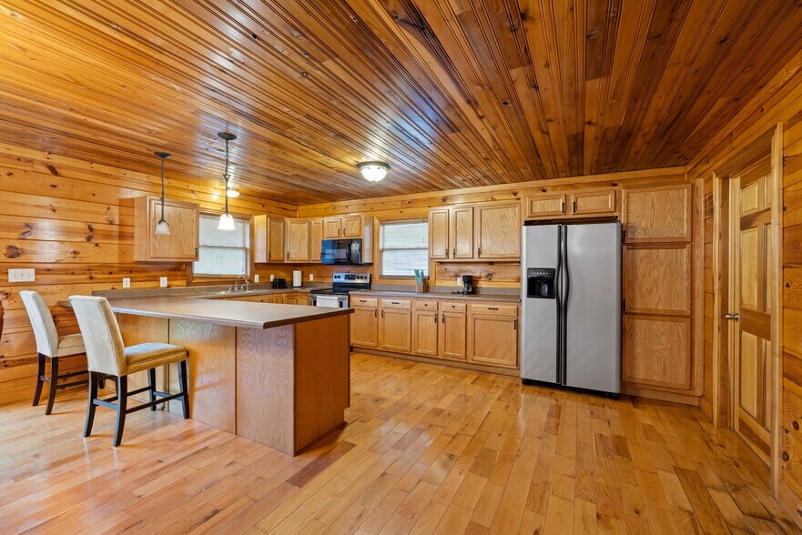 More Photos Of 2374 Murphy Fork Rd, Hazel Green Lodge Meeting Hall For Sale