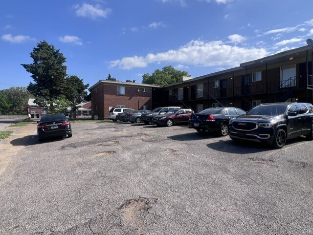 More Photos Of 3917 Dunn Rd, Memphis Apartments For Sale