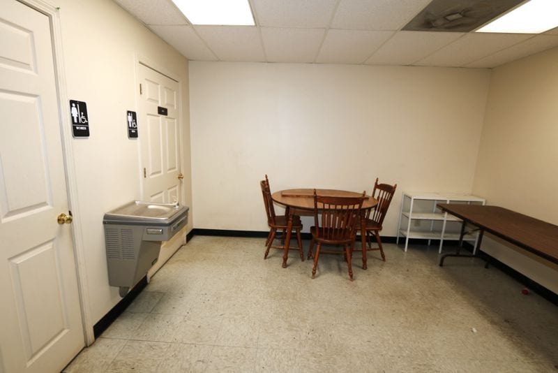 More Photos Of 5205 Old Buncombe Rd, Greenville Warehouse For Lease