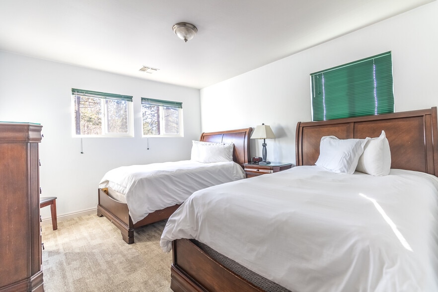More Photos Of 39756 Big Bear Blvd, Big Bear Lake Hotel For Sale