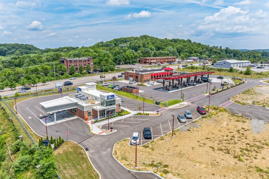 More Photos Of 1664 PA-228, Cranberry Township Convenience Store For Sale
