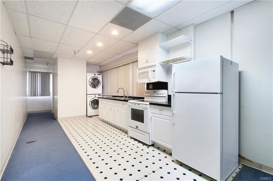 More Photos Of 1455 Monterey Pass Rd, Monterey Park Office Residential For Lease