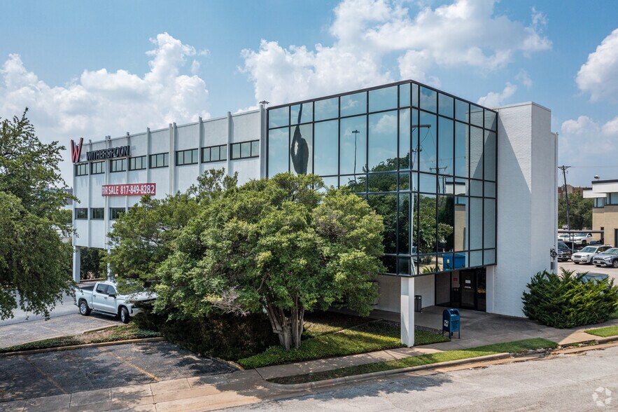 Primary Photo Of 1200 West Fwy, Fort Worth Office For Lease