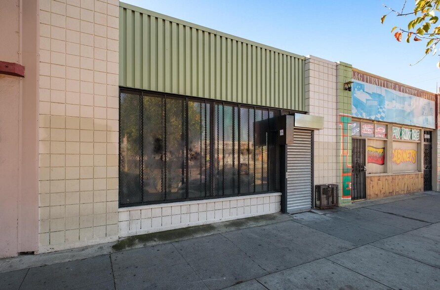 More Photos Of 5010 E Olympic Blvd, Los Angeles Warehouse For Sale