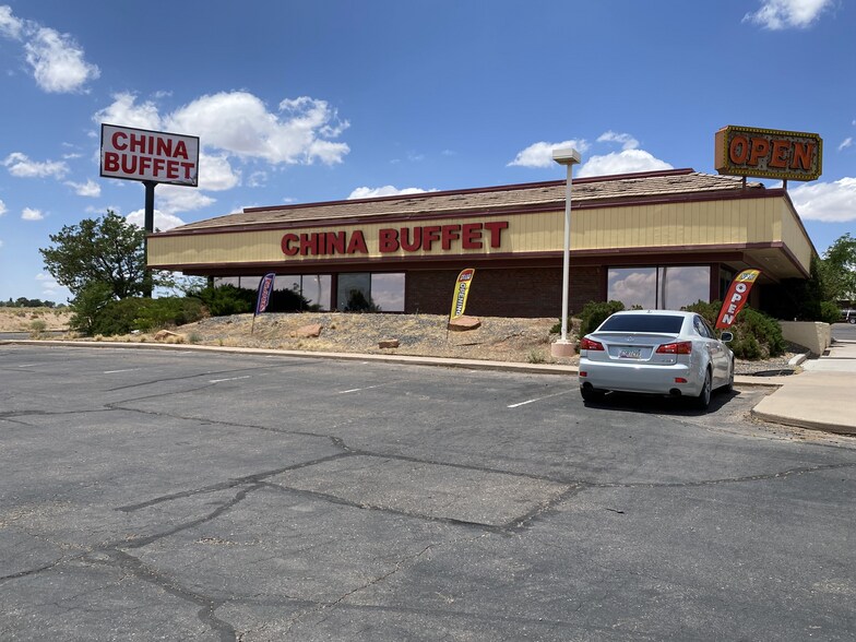 More Photos Of 1501-1531 Navajo Blvd, Holbrook Storefront For Lease