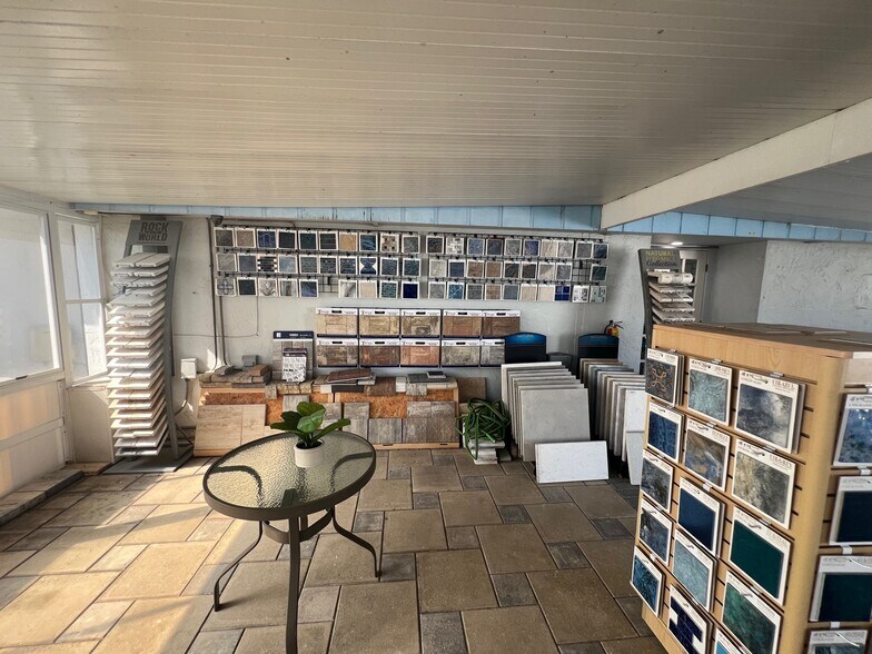 More Photos Of 6840 Cypress Gardens Blvd, Winter Haven Freestanding For Sale