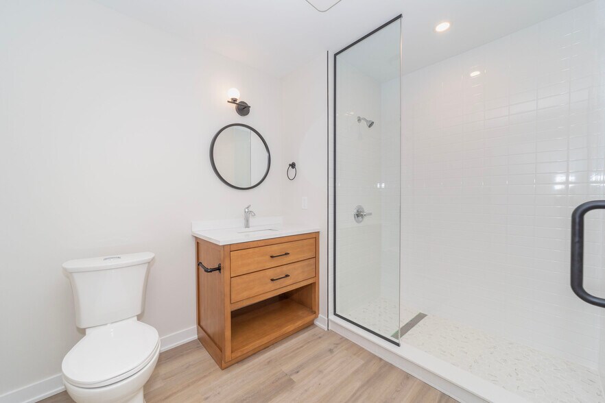 More Photos Of 36 Main St E, Mississippi Mills Apartments For Sale