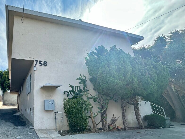More Photos Of 756 Hyperion Ave, Los Angeles Apartments For Sale