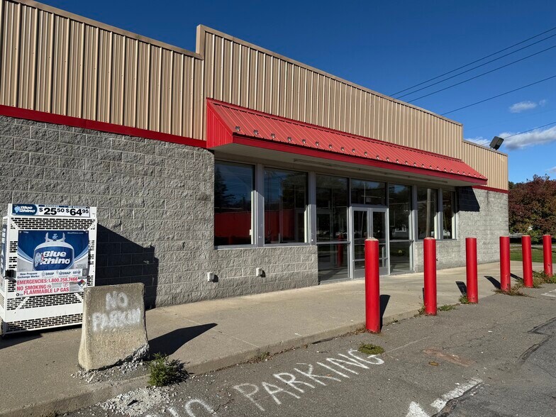 More Photos Of 110 W South St, Groton Freestanding For Sale