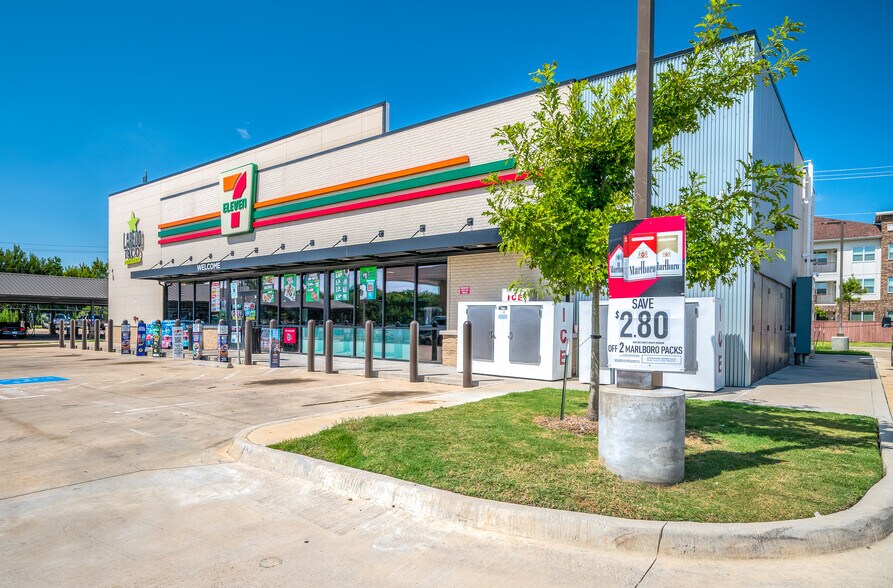 More Photos Of 11530 Pearland Pky, Houston Service Station For Sale