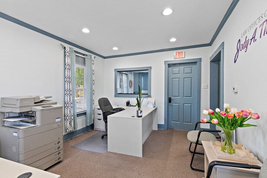 More Photos Of 55 S Madison St, Oswego Office For Sale