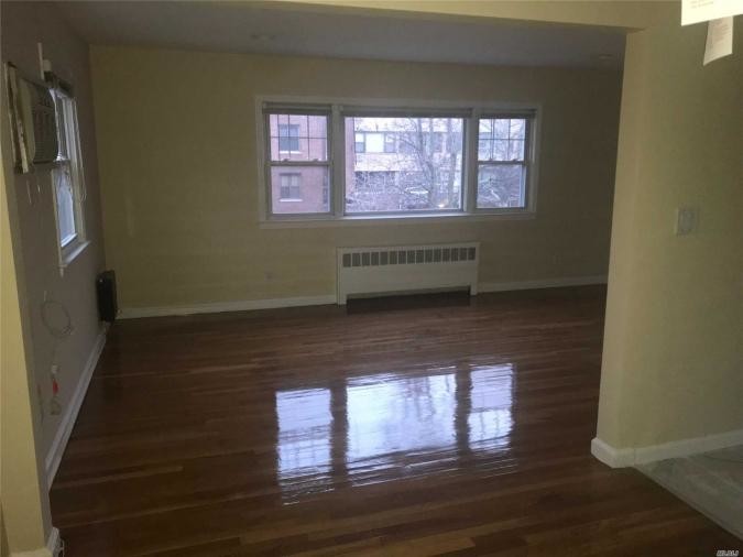 More Photos Of 2 Hill Park Ave, Great Neck Apartments For Sale