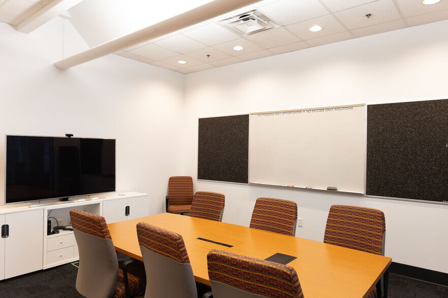 More Photos Of 6240 W 54th Ave, Arvada Research And Development For Lease
