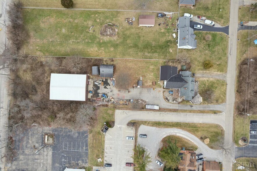 More Photos Of 4047 Mclean Dr, Cincinnati Office For Sale