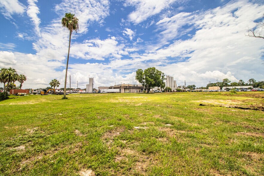 More Photos Of 6th St SW, Winter Haven Land For Sale