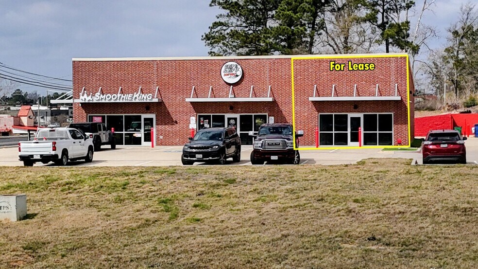 Primary Photo Of 2212 Crockett Rd, Palestine Freestanding For Lease