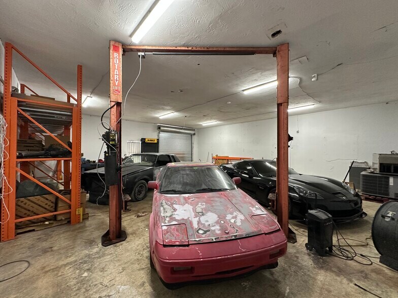 More Photos Of 2220 SW 60th Ter, Miramar Manufacturing For Sale