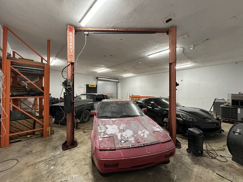 More Photos Of 2220 SW 60th Ter, Miramar Manufacturing For Sale