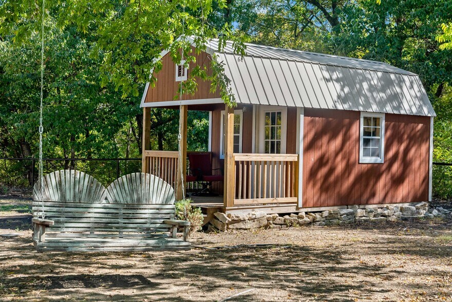 More Photos Of 12900 FM 121, Van Alstyne Lodge Meeting Hall For Sale