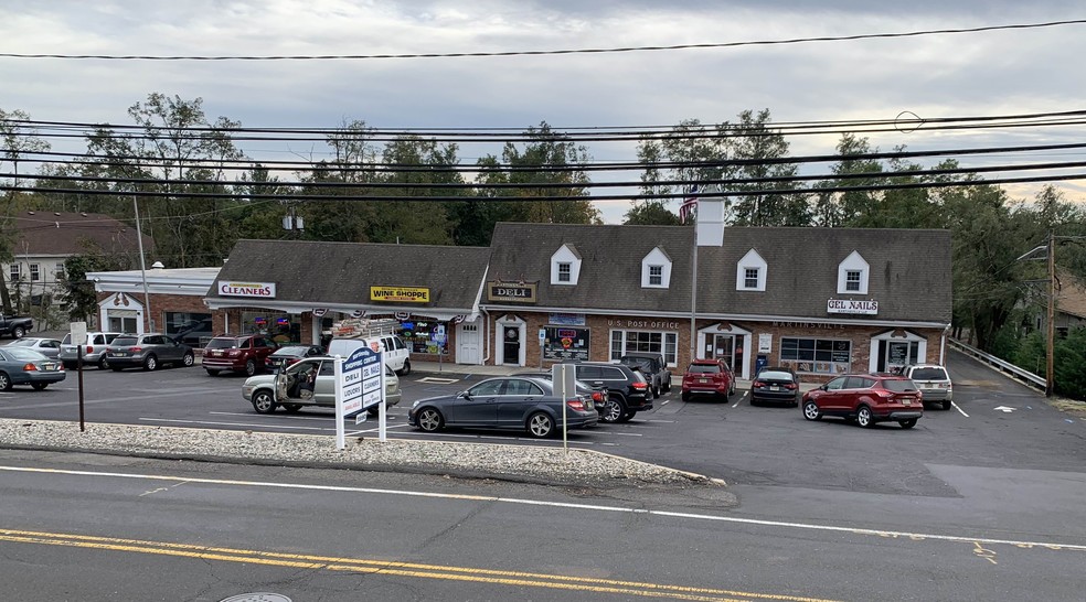 Primary Photo Of 1990 Washington Valley Rd, Martinsville General Retail For Lease