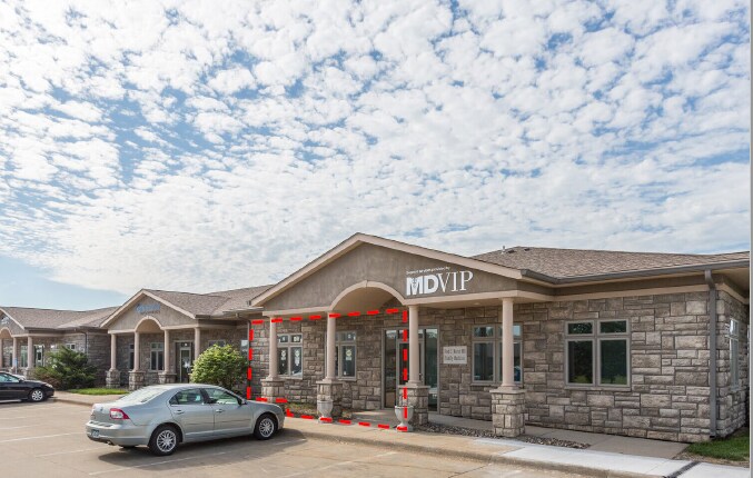 More Photos Of 2575 N Ankeny Blvd, Ankeny Office For Lease