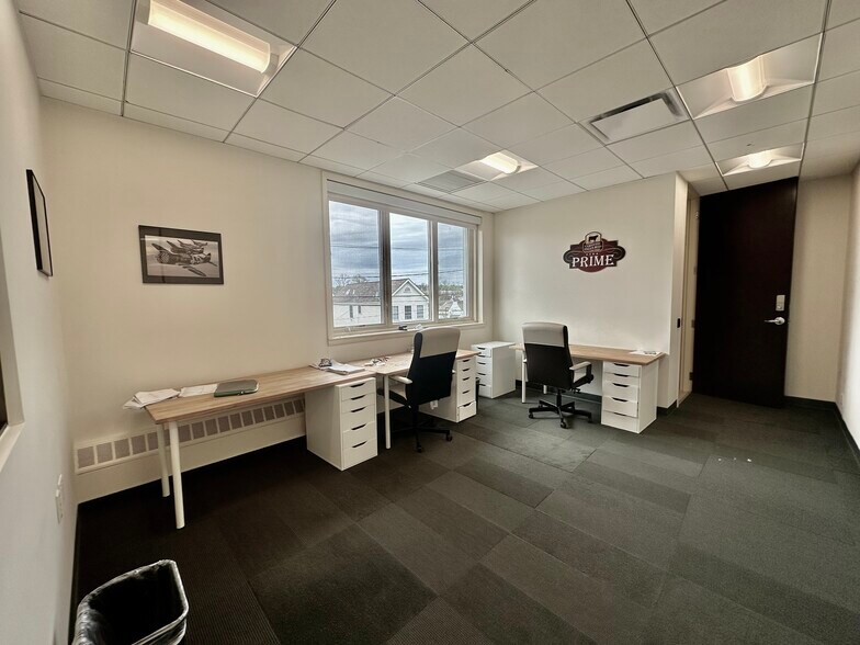 More Photos Of 239 Mill St, Greenwich Office For Lease