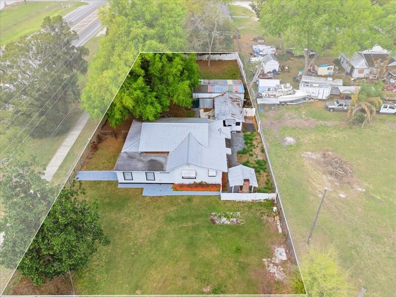More Photos Of 506 Commonwealth Ave SW, Polk City Office Residential For Sale