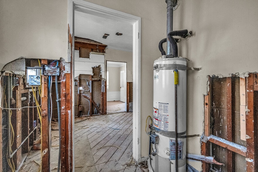 More Photos Of 3403 Stocker St, Los Angeles Apartments For Sale