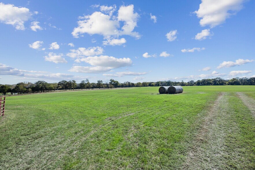 More Photos Of 2212 Spring Hill Rd, Aubrey Land For Sale