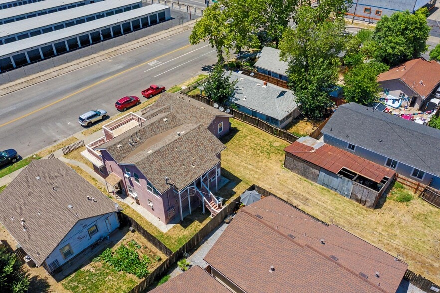 More Photos Of 1315 E St, Marysville Apartments For Sale