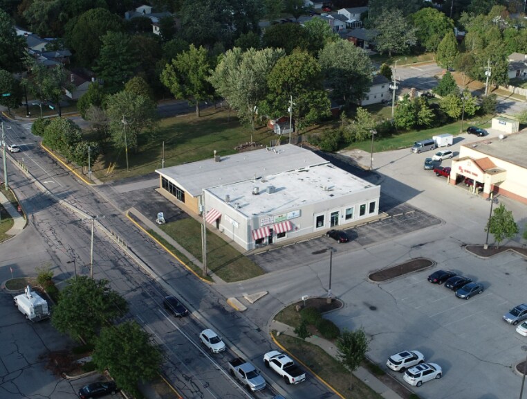 More Photos Of 2522 N Salisbury St, West Lafayette Storefront Retail Office For Sale