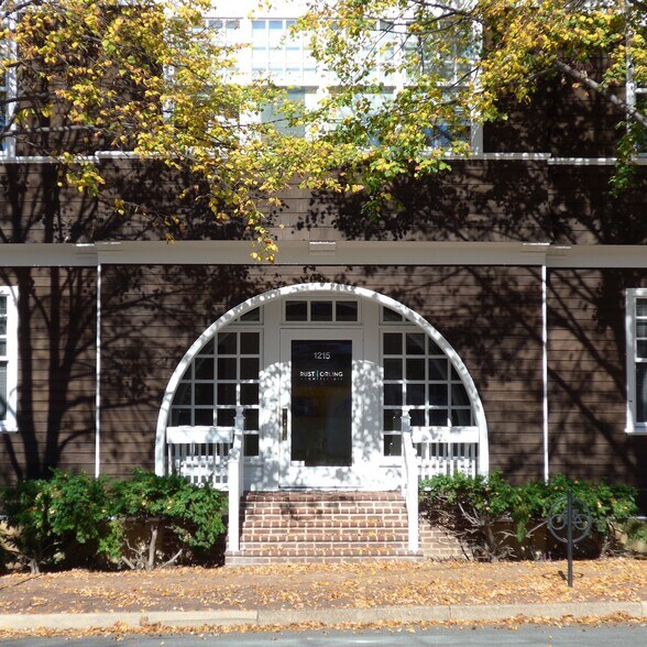 More Photos Of 1215 Cameron St, Alexandria Office For Lease