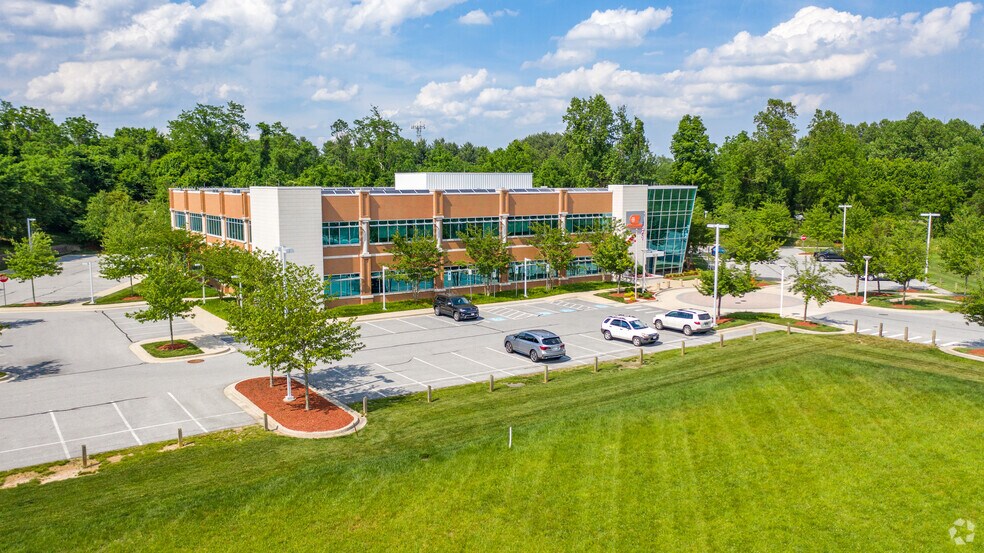 More Photos Of 11620 Red Run Blvd, Reisterstown Office For Lease