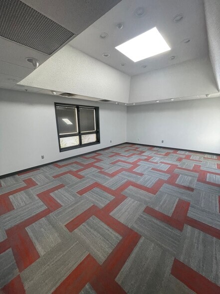 More Photos Of 1037 Powers Rd, Conklin Distribution For Lease