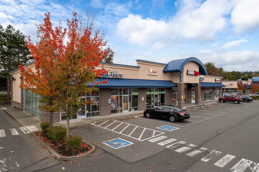 More Photos Of 1118 Outlet Collection Way SW, Auburn Freestanding For Lease