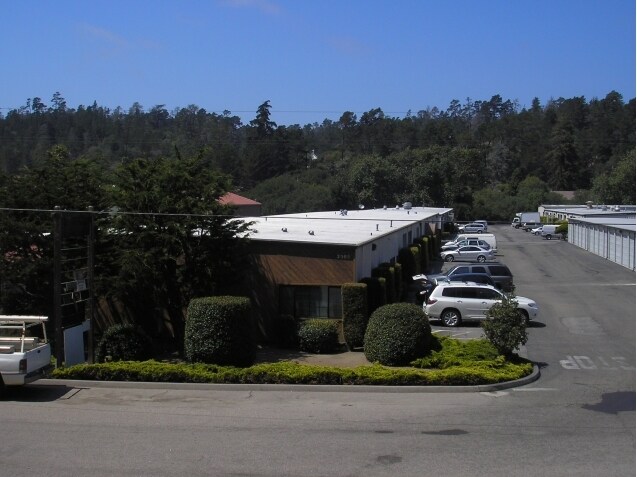 More Photos Of 2501-2535 Village Ln, Cambria Warehouse For Lease