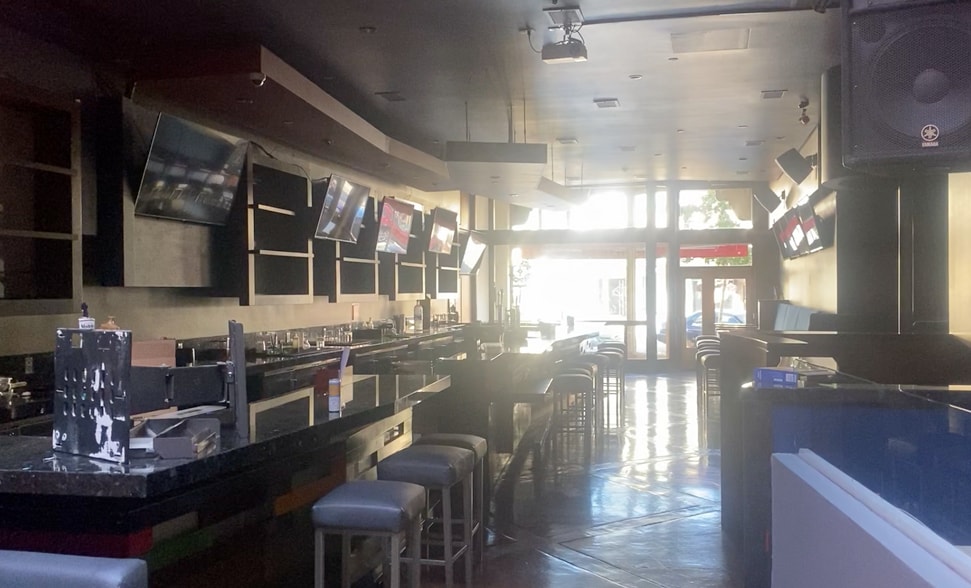 More Photos Of 38-46 E Colorado Blvd, Pasadena Storefront Retail Office For Lease