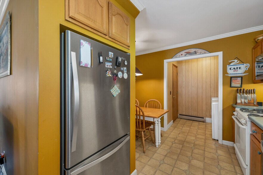 More Photos Of 1955 Presidential Hwy, Jefferson Restaurant For Sale