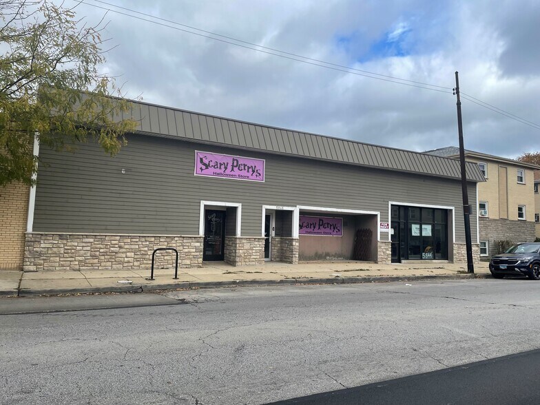 Primary Photo Of 5844-5848 W Montrose Ave, Chicago Storefront Retail Office For Sale