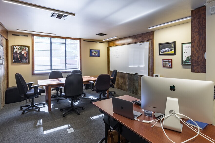 More Photos Of 500 Orient St, Chico Office For Sale