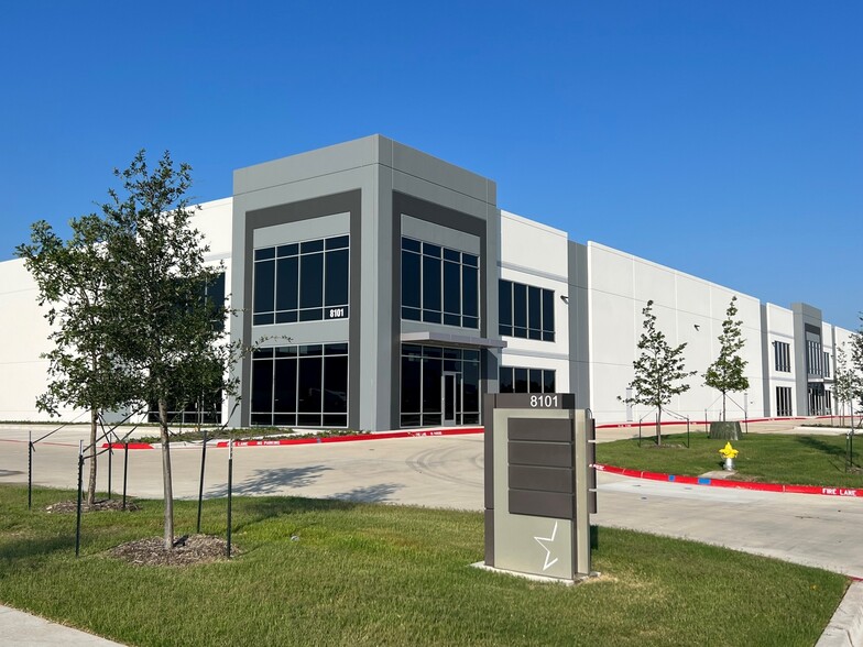 Primary Photo Of 8101 Corporate Way, Frisco Industrial For Lease