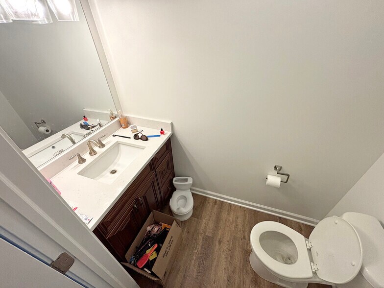 More Photos Of 91 E Adams St, Manteno Multifamily For Sale