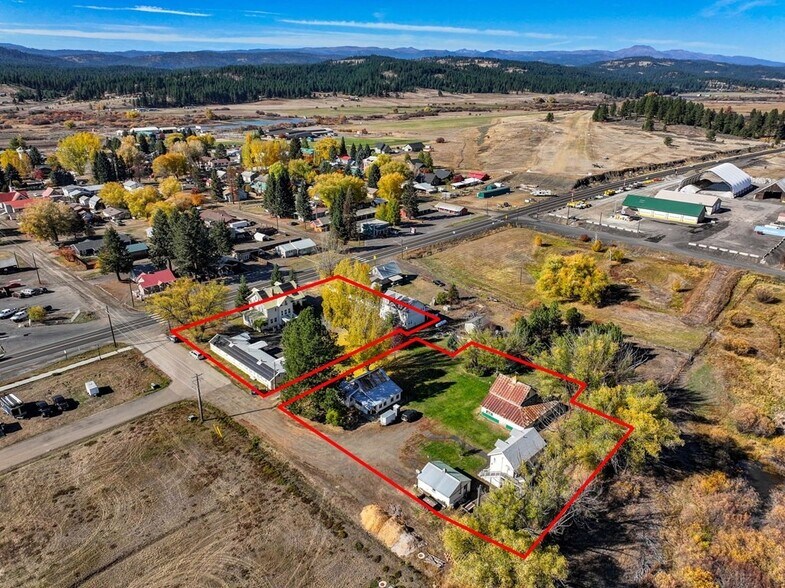 More Photos Of 211 N Norris Ave, New Meadows Hotel For Sale