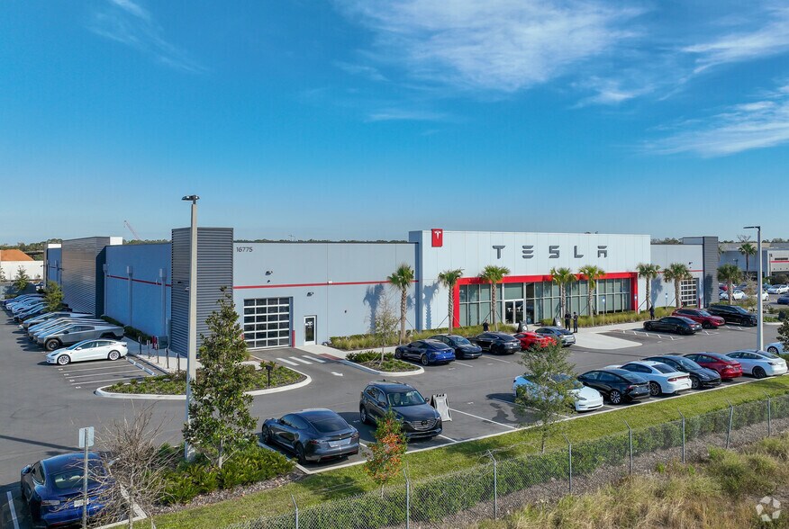 More Photos Of 16775 State Route 50, Clermont Auto Dealership For Sale