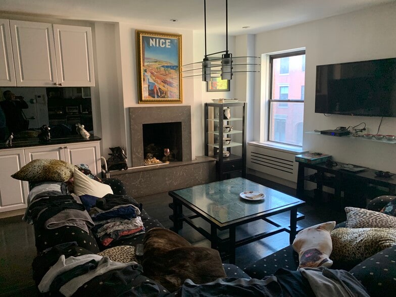 More Photos Of 250 E 32nd St, New York Office Residential For Sale
