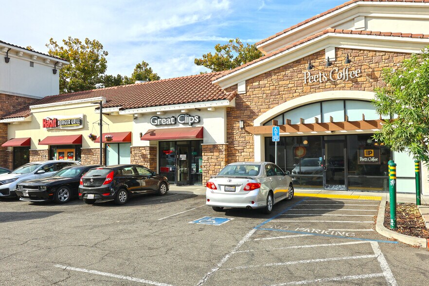 More Photos Of 1517 E 14th St, San Leandro Freestanding For Lease