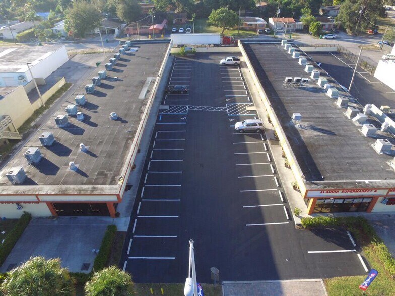 More Photos Of 20-46 NW 167th St, Miami Unknown For Lease