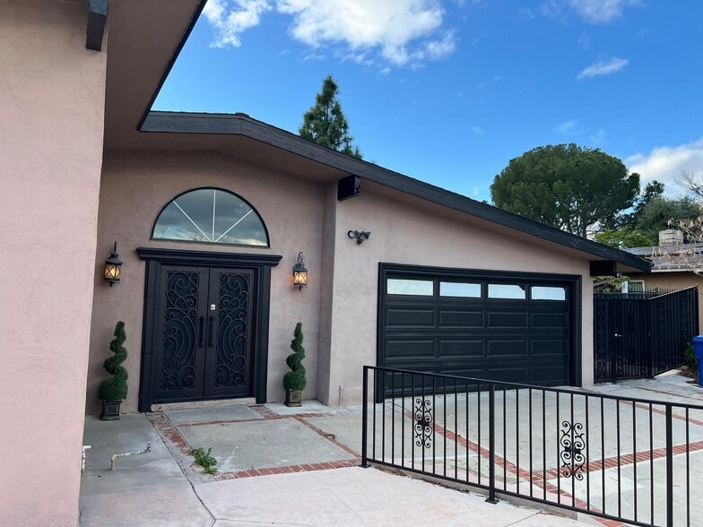 Primary Photo Of 12701 Darla Ave, Granada Hills Rehabilitation Center For Sale